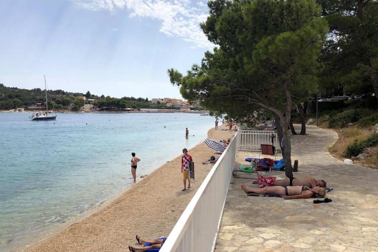 Apartments By The Sea Jezera, Murter - 5063 Εξωτερικό φωτογραφία
