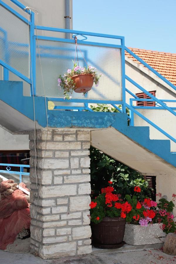 Apartments By The Sea Jezera, Murter - 5063 Εξωτερικό φωτογραφία