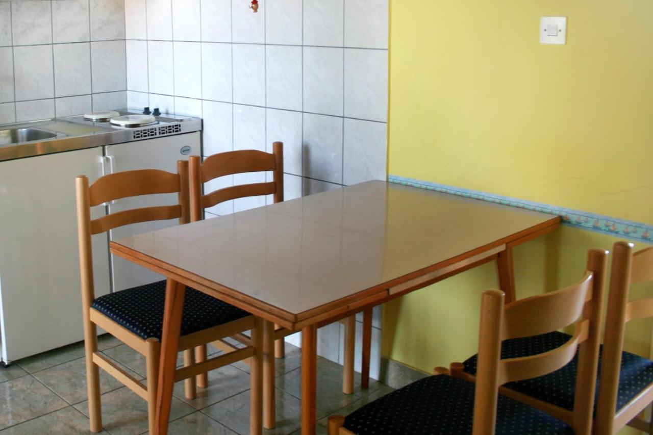 Apartments By The Sea Jezera, Murter - 5063 Εξωτερικό φωτογραφία
