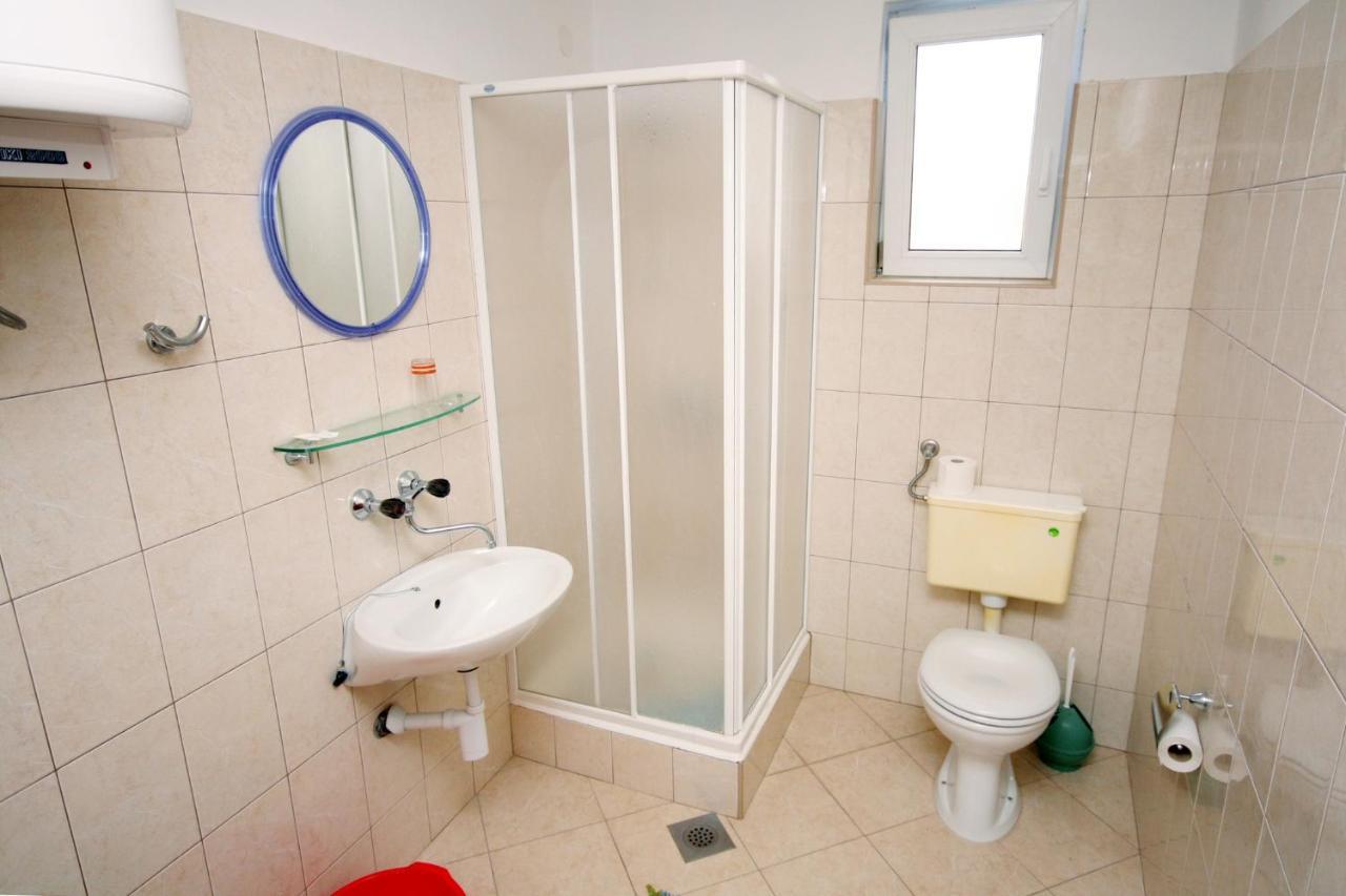 Apartments By The Sea Jezera, Murter - 5063 Εξωτερικό φωτογραφία
